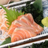 【鮮魚】ゆずわさびで味わう鮮魚『サーモン』など3品