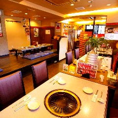 サムギョプサルと豚カルビ専門店 眞味亭
