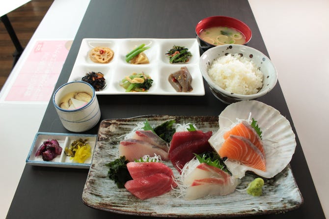 産直鮮魚とおばんざい 魚こめ屋 イオンモールつくば店 つくば 刺身 ぐるなび