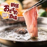 新鮮な赤身肉を炙り肉寿司に！