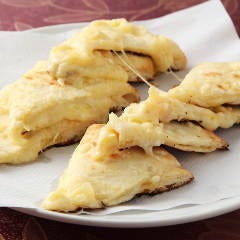 チーズ・ナン 隠れ家居酒屋ダイニング 食べ放題 SITA 中目黒本店_チーズ・ナン