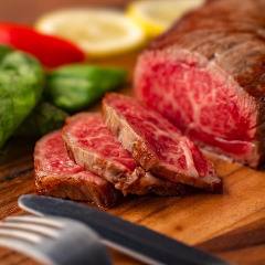 隠れ家居酒屋ダイニング 食べ放題 SITA 中目黒本店_【極みコース】肉バル&times;タイ料理が満喫できる人気の逸品10品+3H飲み放題付 5000円&rarr;4000円税込
《肉&times;タイ料理コース》料理長特製の創作料理は、肉バルをベースに、タイ料理・エスニック料理など多彩な要素をミックスさせてお料理。歓送迎会・宴会・女子会・合コン・デートなど様々なシーンに◎[当日予約OK]