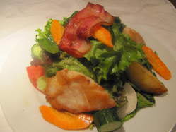 本日の魚のポワレ
有機野菜のサラダ仕立て