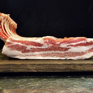 炭いぶし極上サムギョプサル テジワン_極上サムギョプサル