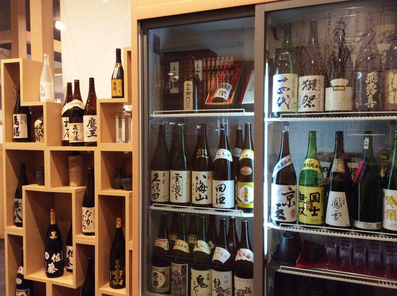北海道の地酒はもちろん、
全国の銘酒も多数ご用意しております