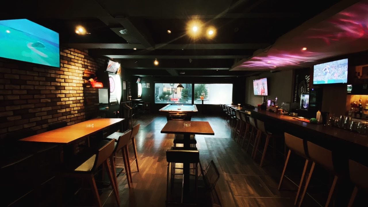 OASIS BAR 人形町店