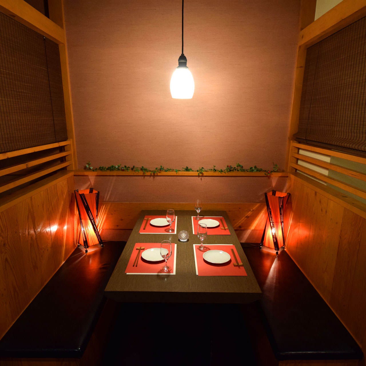 創作和風 個室居酒屋 茜屋 Akaneya 甲府店 店内 ぐるなび