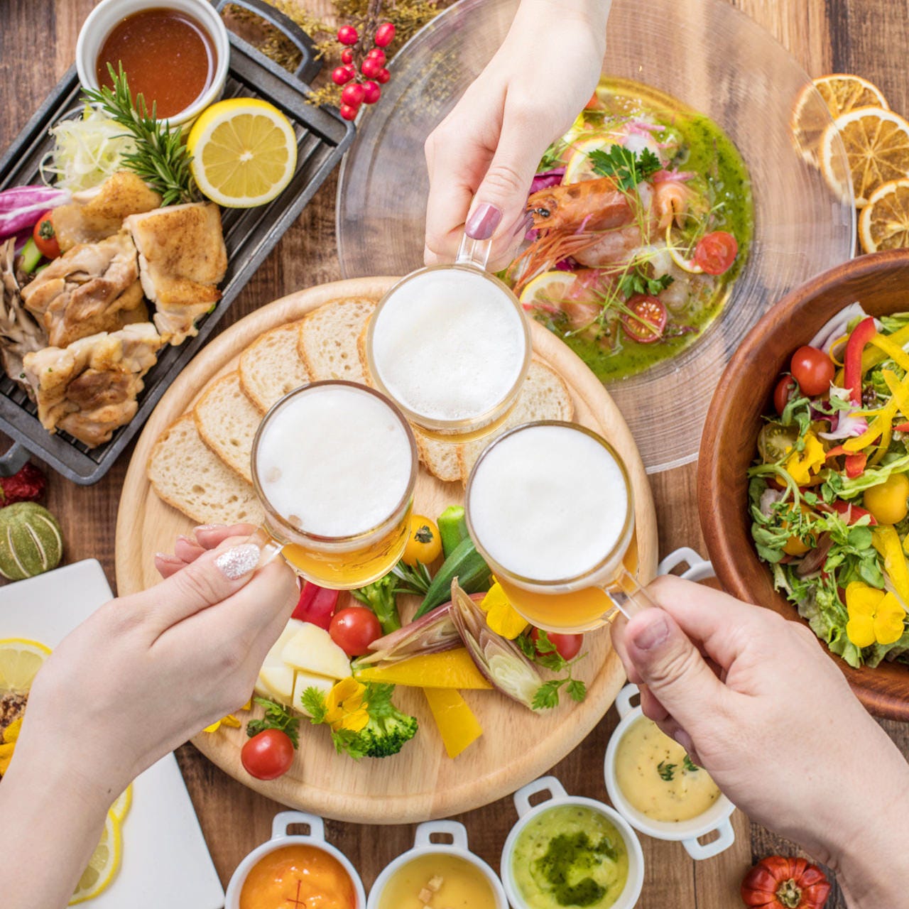 女性人気メニュー満載 女子会コース 3時間飲み放題付7品3500円 女子会 飲み会 飲み放題の詳細 創作和風 個室居酒屋 茜屋 Akaneya 甲府店 甲府 居酒屋 ぐるなび