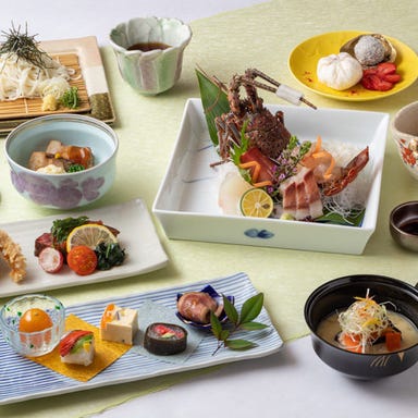 日本料理 若狭_伊勢海老や厳選食材を用いた贅沢なプラン
