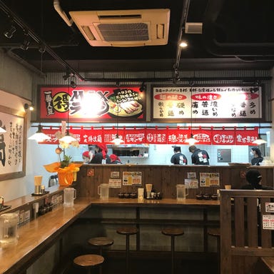 横浜家系ラーメン 稲和家  店内の画像