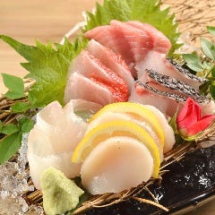 鮮度抜群！市場に直接買付けに行っております。