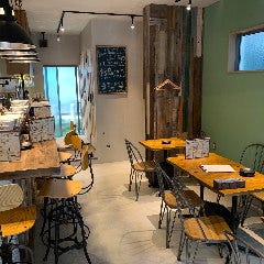 炭焼とワインの下町バル corda