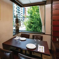 ビヤレストラン ライオン 銀座七丁目店_【限定1部屋 通称『77卓』】銀座通りが見える2~4名様個室 ご夫婦・カップル大歓迎