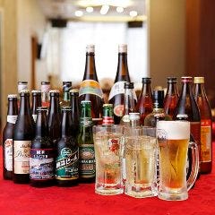 中華街NO.1の品数が自慢でございます。ビールだけでも10種類以上