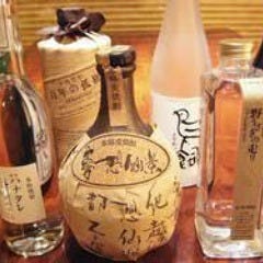 麦、芋、米、くり、しそ焼酎と多種の焼酎を取り揃えてます。