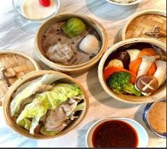 自家製豆板醤タレで食べる蒸篭ランチ1880円