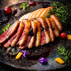 鴨肉のロースト～アストゥリアス風～「情熱の地・アストゥリアスの風を感じる極上の一皿」