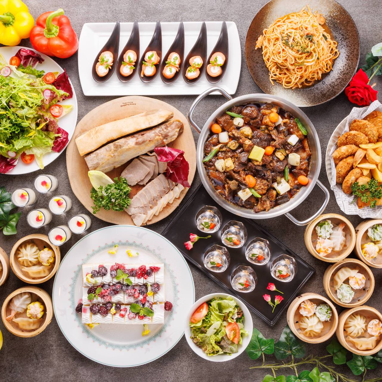 2025.12.28まで［土日・祝日限定］ランチバイキング 90分間食べ放題