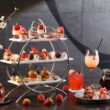 3/1〜平日【レストランバー】《ストロベリーアフタヌーンティー》スイーツ&セイボリー＋選べる2ドリンク