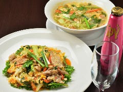 スキ・ヘーン（汁なしタイスキー）