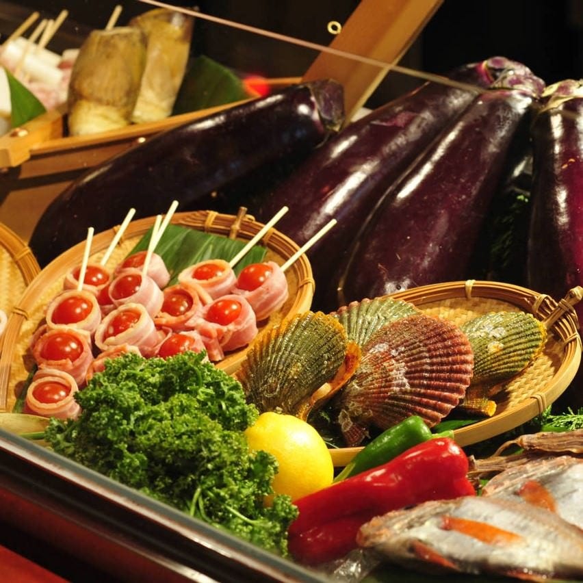 お野菜からお魚、お肉まで新鮮で旬の素材にこだわっています。
