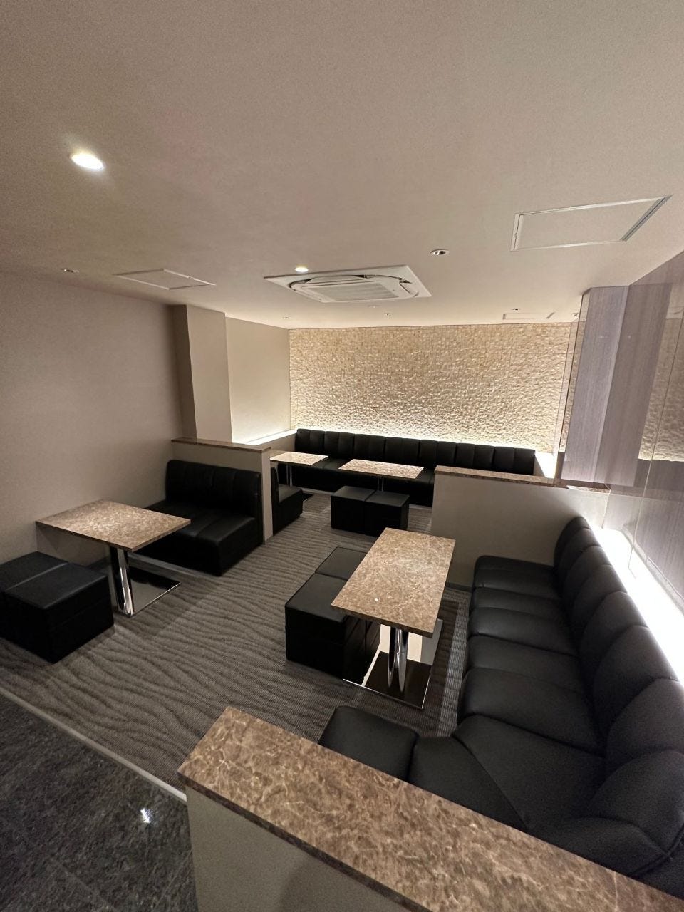 堂山オリジナル Bar Noll(バーノル)(東通り・堂山/バー) - 楽天ぐるなび