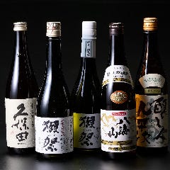 北陸以外の日本酒も取り揃えております。