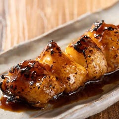 鉄板ホルモンと馬肉 モツ宮商店