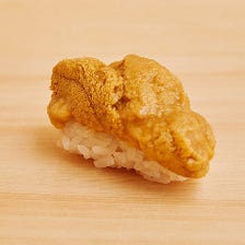 四季折々の恵みを携えた握りや逸品