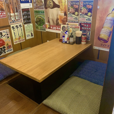 大衆酒場 かんぱい家 平井店_ゆったり掘りごたつのお席