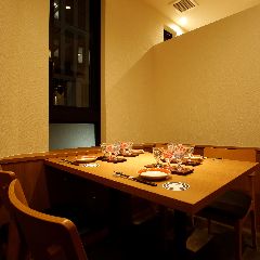 浜松町でディナー デートにおすすめな夜景が綺麗なレストラン特集