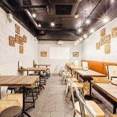 肉バル KanBeef‐カンビーフ‐ 新宿東南口店