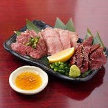 和牛肉刺し[男の肉盛り]和牛ハラミと牛タン、牛ハツが絶品♪