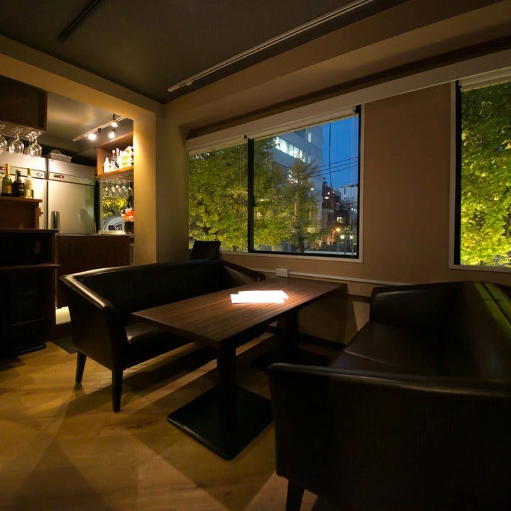 Wine Dining Cafe Braliba ワインアンドダイニングカフェブラリバ 神保町 イタリアン イタリア料理 ぐるなび