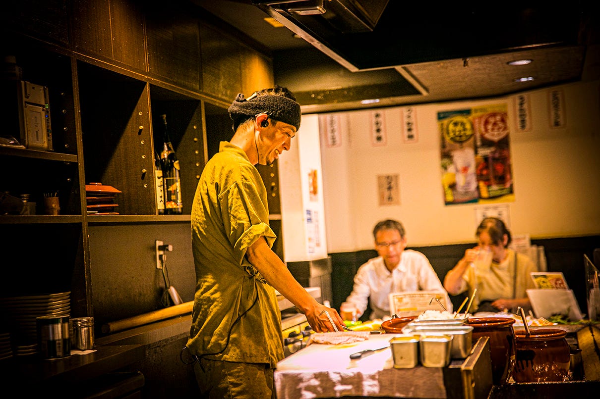 目の前で焼き上げる！ライブ感を満喫