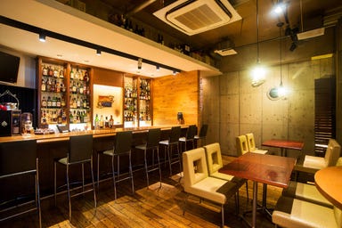 Kitchen＆Bar Qualia  店内の画像