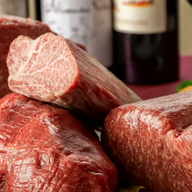 和牛熟成牛とシチリアワイン せいとう 本店_A5ランク和牛の旨味がぎゅっと凝縮!