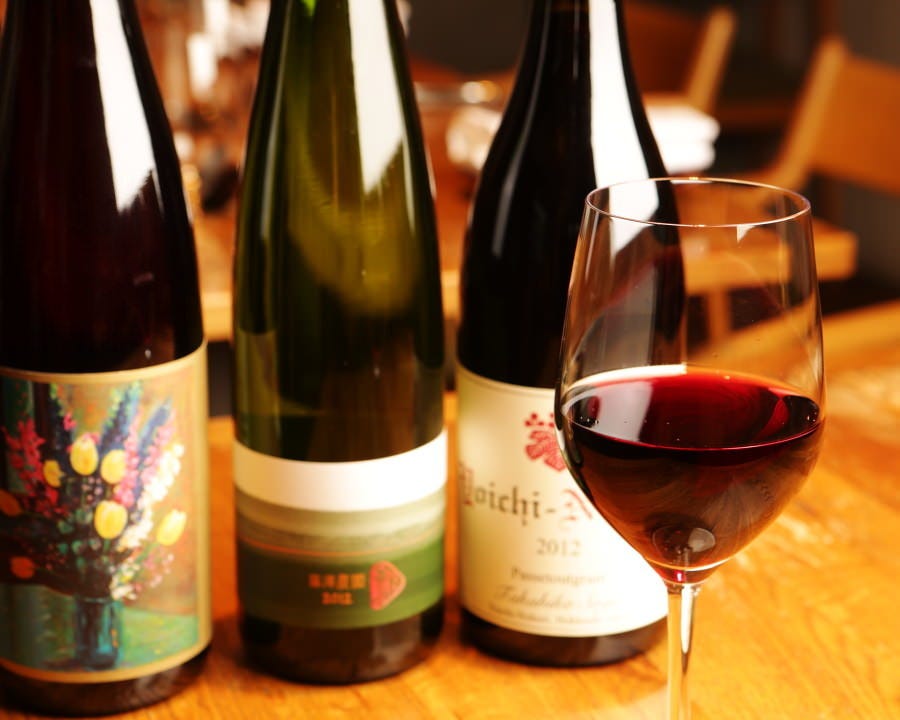 日本ワインも豊富に取り揃えています