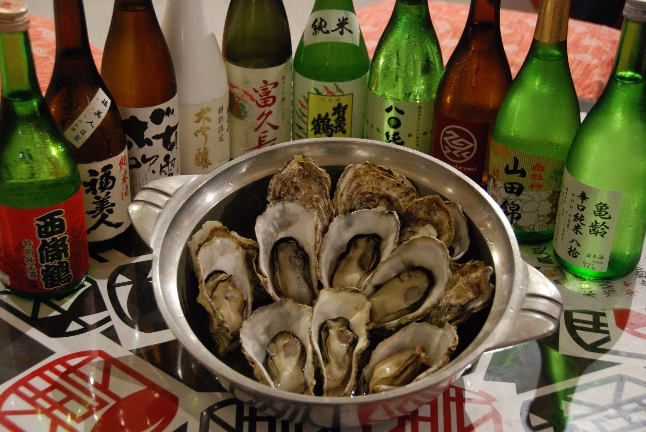 広島の蔵処 樽の「東広島安芸津産カキの地酒蒸し」