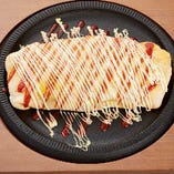 Omusoba (Grilled noodle wrapped by omellete)
オムそば