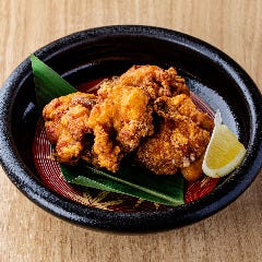 宴会コースは旬の食材に合わせたメニューでお届けしております。