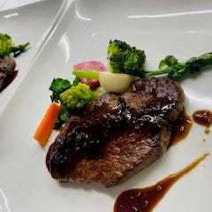 レストラン ヴィルゴ 富士パークホテル_富士宮の白糸牛フィレステーキコース6,800円 (税別)