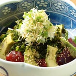 鮪と緑八種のサラダ　～山葵ドレッシング～