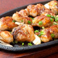 慶福楼 本厚木店_カキの鉄板焼き