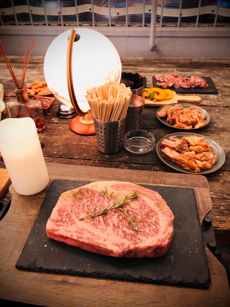 スペシャル Fコース トマホークステーキをbbqで 1分飲み放題 の詳細 中山下テラス 岡山市 焼肉 ぐるなび