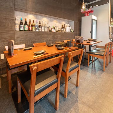 炭膳つらぬき_テーブル4名様×5