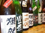 大人気　地酒飲み放題５５００円コースの酒達。