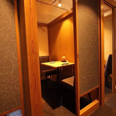 個室居酒屋 SIKI~料理とお酒~_多様なシーンに対応可能な大人の空間