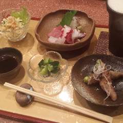 とら娜
