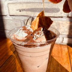 テイクアウトもできるチョコミントアイスココア